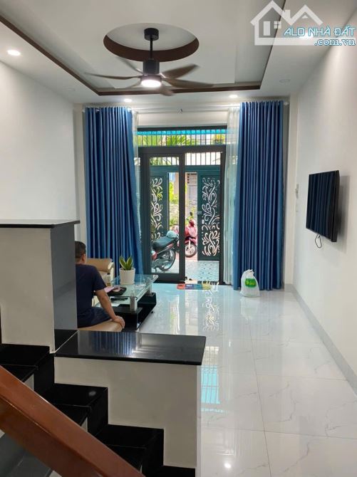 Bán nhà mặt tiền đường số 10, khu đô thị hà quang 2, phường Phước Hải, tp. Nha Trang