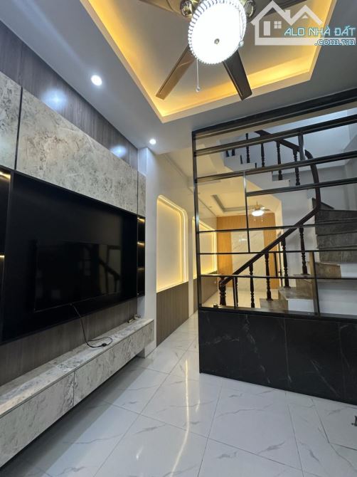 🔥BÁN NHÀ ĐÀO TẤN – HÀNG TUYỆT CHỦNG – GIÁ NHỈNH 6 TỶ ! 35m² × 4 tầng – Ngõ thông Phan Kế