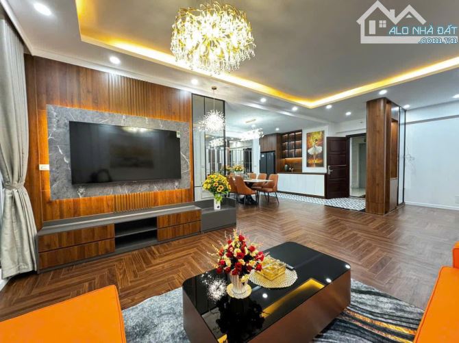 Giá tốt! Bán căn hộ Hancorp Trần Đăng Ninh 175m2 3pn 2vs Tầng trung, full NT