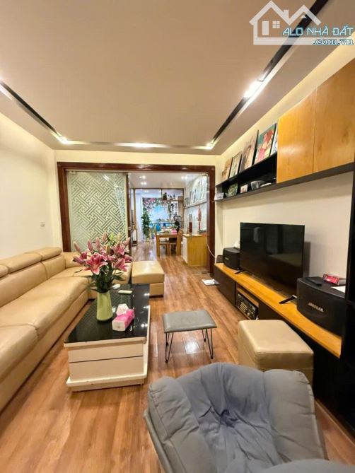 Bán nhanh Nhà đẹp Mễ trì Hạ 55m2 x 5tầng -18.8 tỷ Mễ Trì Nam Từ Liêm-gara ô tô