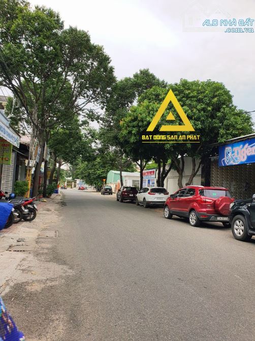 Bán Nhà Cấp 4 Mặt Tiền Đường Phạm Văn Nghị, Vị trí gần Lê Q. Định, Thuận Tiện Kinh Doanh