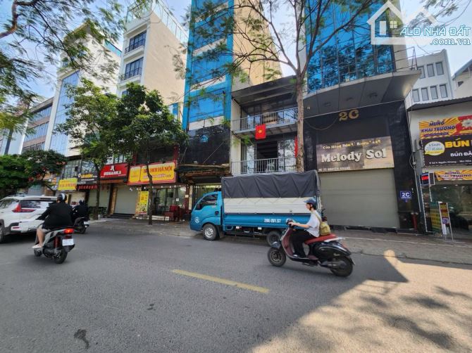 Bán tòa nhà Nguyễn Khang - Cầu Giấy. Dt 80m. 7 tầng. Mt5m. Giá 47.5 tỷ còn TL