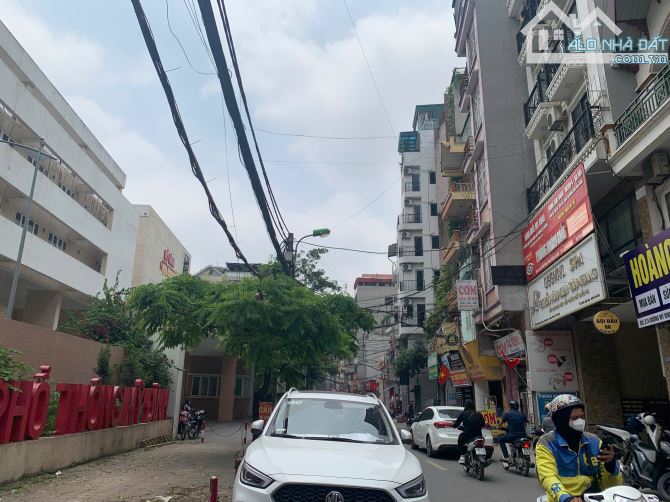 Bán nhà mặt phố Mỹ Đình, Nam Tư Liêm, vị trí đắc địa, 2 mặt thoáng, 260m2, giá chỉ 74 tỷ