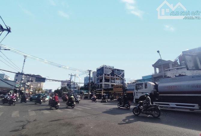 TÌM ĐÂU RA Nhà 96 m2 - KINH DOANH SẦM UẤT - HUỲNH TẤN PHÁT Nhỉnh 4TỶ