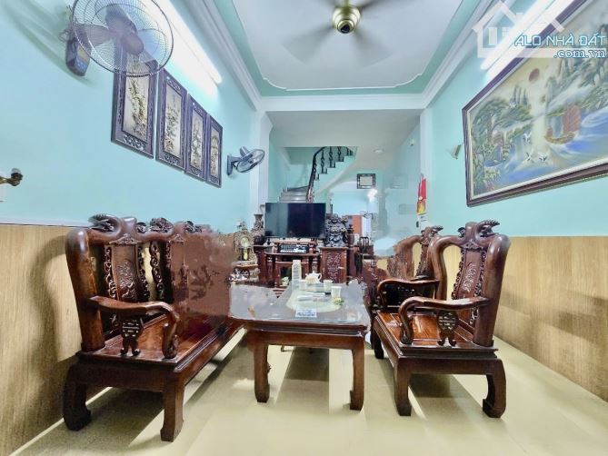 Bán Nhà Sài Đồng 6 tỷ-52m2-Ô TÔ GẦN-DÂN XÂY-2 MẶT NGÕ-PHÂN LÔ QUÂN ĐỘI-GIÁ ĐẦU TƯ