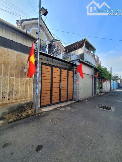 nhà 84m2 4ty550TL gần đường Trần Hưng Đạo 200m, p.Đông Hòa, Tp.Dĩ An