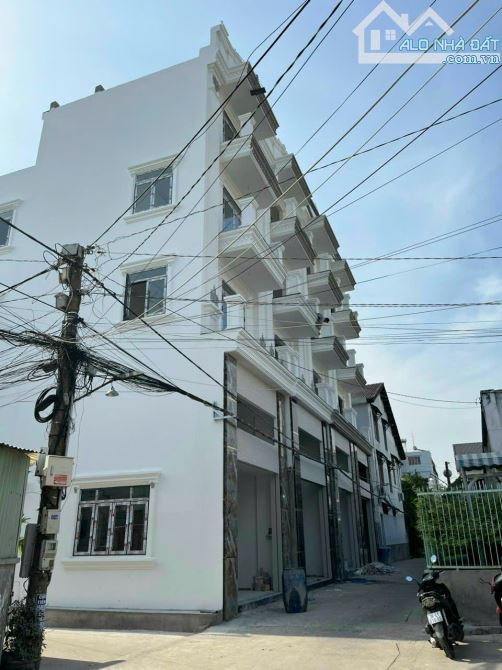 Bán Nhà 1 trệt 4 lầu phường Tam Hoà, sau BV ĐỒNG NAI.