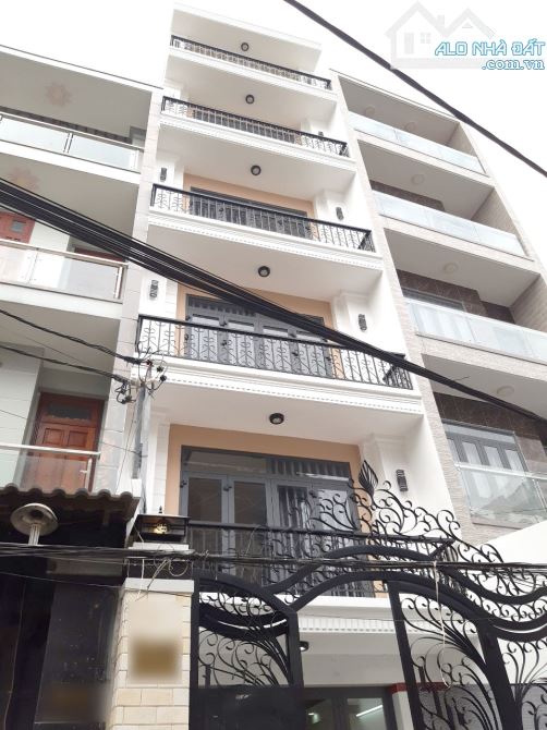 Bán nhà hẻm Âu Dương Lân Phường 3 Quận 8. Nhà nở hậu, đang cho thuê thu nhập 40 triệu/ thá