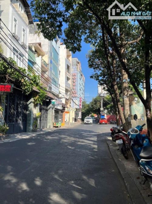 Ngộp bán gấp MT giá hẻm ngay khu CX Bắc Hải, chỉ 15.9 tỷ sở hữu ngay nhà đẹp 3 tầng- 115m2