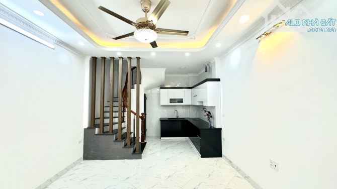 NGUYỄN VĂN LINH - NHÀ MỚI ĐẸP - GẦN OTO - GIÁ 4.X TỶ