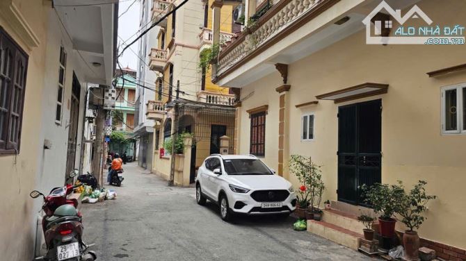 🏠 BÁN NHÀ LẠC LONG QUÂN 5 TẦNG - 32M2 - GIÁ CHỈ 7 TỶ (HẠ SỐC 500TR)