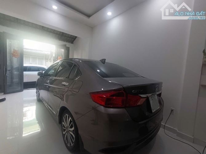 Nhà Mặt Tiền P5 Q8 - Xe Hơi Ngủ Trong Nhà - Nở Hậu Tài Lộc - Giá Tốt Dưới 7 Tỷ