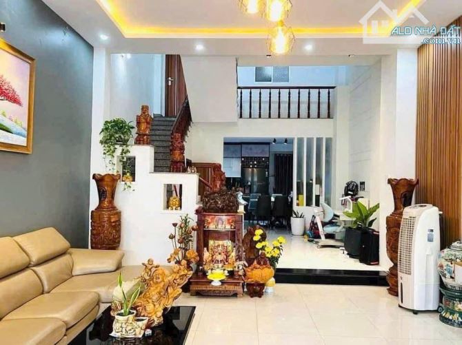 🚨 BÁN NHANH TRONG THÁNG ĐƯỜNG LÊ DUẨN - DT 4.4X16.2M - 1 TRỆT 2 LẦU