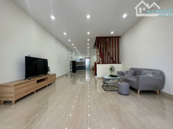 Bán nhà 3 tầng mới xây Khu đô thị Mỹ Gia gói 2, Vĩnh Thái, Nha Trang
