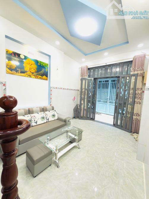 Nhà Hẽm 157 Dương Bá Trạc, 4Tầng , 3TY900 , Phường 1 Quận 8