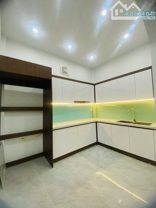 NHÀ SIÊU ĐẸP - NGUYÊN HỒNG - ĐỐNG ĐA - 48M² - 9.2TỶ- CƠ HỘI HIẾM