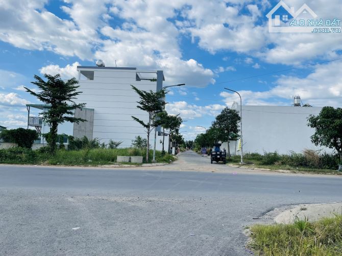Mặt tiền đường Bình Mỹ xã Bình Mỹ- Củ Chi 128m2 giá tốt.