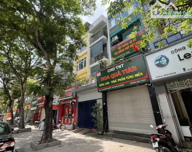 Bán Nhà Mặt Phố Nguyễn Khuyến,Kinh Doanh Đẳng cấp , 90m2, 6 Tầng Thang Máy, Nhà hiện đại ở