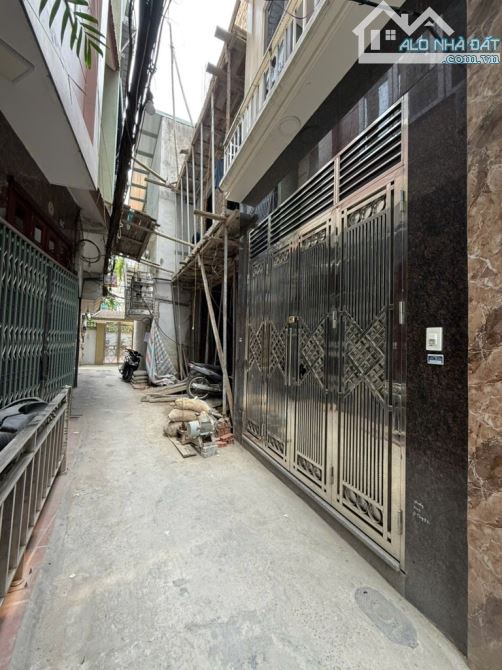 🏠 BÁN NHÀ MINH KHẢI – 55m² – 3 TẦNG – NGÕ RỘNG – GẦN Ô TÔ- 8 ,3 Tỷ