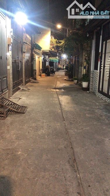 Bùi Thế Mỹ Tân Bình hẻm ô tô nhỏ 69m2 vuông A4 nhỉnh 6 tỉ
