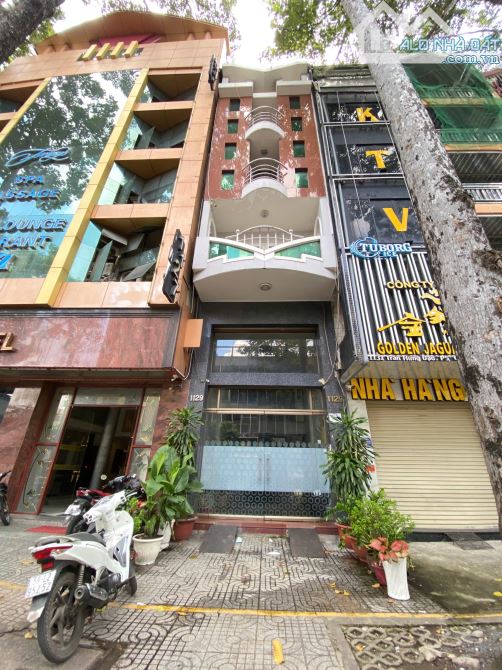 Bán nhà mặt tiền Bùi Thị Xuân Q1, DT: 4,2m x 20m, HĐT 80tr/tháng, giá 31,5 tỷ TL