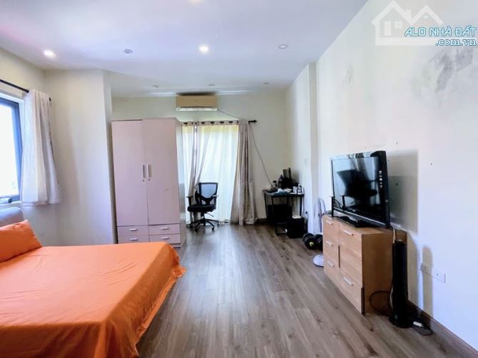 BÁN NHÀ SIÊU VIP NGỌC THỤY DT54M-5T-MT3.9M-GIÁ 11.5T