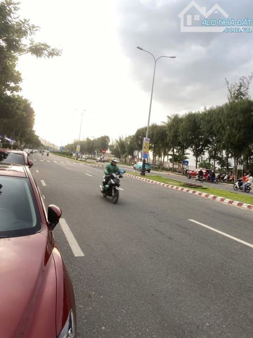250m² mặt tiền ven biển Đà Nẵng – Đầu tư đỉnh cao, sinh lời vượt trội!