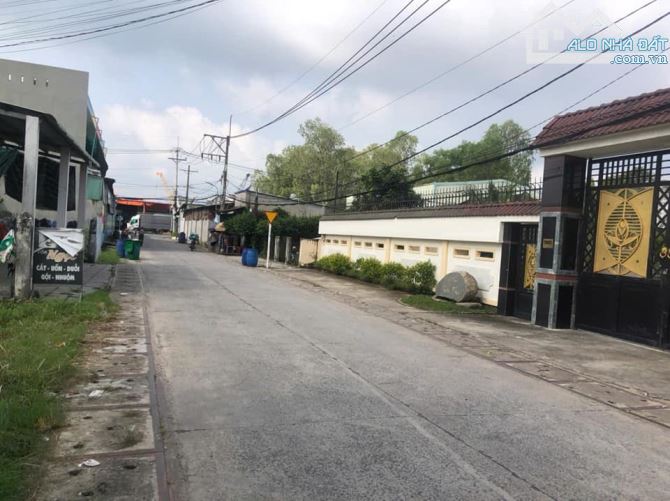 GIÁ CHÍNH XÁC 650TR BÁN GẤP LÔ ĐẤT ĐẸP NGAY BV.XUYÊN Á SHR ĐƯỜNG Ô TÔ