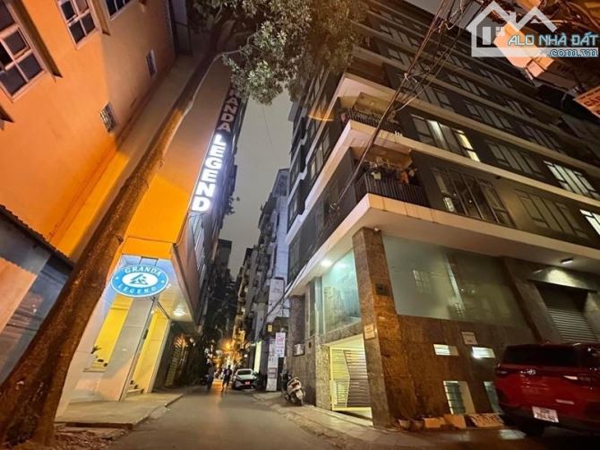 CHỦ CẦN BÁN GẤP TÒA CHDV CẦU GIẤY, 118m 9T, MT8,7m, DOANH THU 3,8 TỶ/ NĂM, GIÁ HƠN 41,8TỶ.