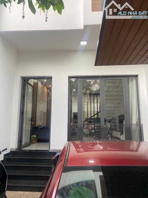 Bán nhà mặt tiền An Dương Vương đoạn cuối đường