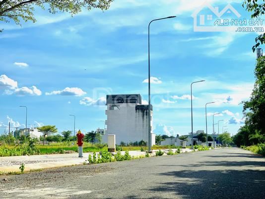 Bán đất thổ cư, khu dân cư Tân Đô, 5x21 ( 105m2), giá chỉ 1ty350 triệu, ngay trục chính
