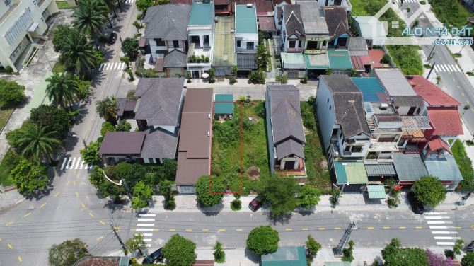 Bán đất đường Lê Đại Hành - sát Vincom Nam Đông Hà vài bước chân