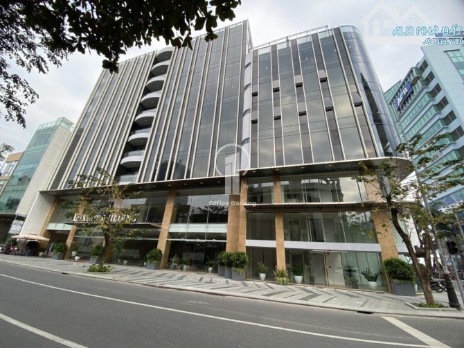 Bán tòa building 9 tầng mặt tiền đường lớn sát Nguyễn Văn Linh ngang rộng gần 10m