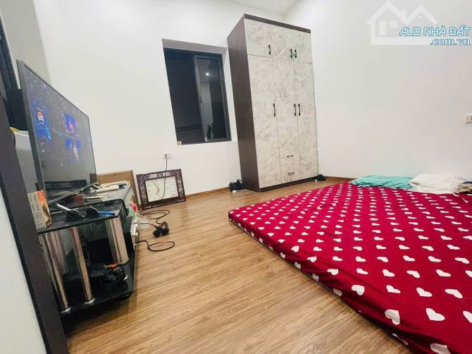 🔥 SIÊU PHẨM LÔ GÓC – ĐỘI CẤN, BA ĐÌNH – CHỈ 10.5 TỶ – 5 NGỦ, VIEW LOTTE, Ô TÔ ĐỖ CỬA, KIN