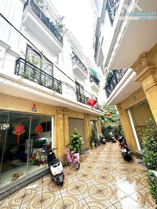 Nhà Miếu hai xã, dư hàng kênh, lê chân, hải phòng
