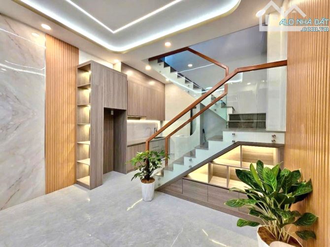 BÁN NHÀ ĐẸP SÁT AEO.N MA.LL TÂ.N PH.U - ĐƯỜNG XE TẢI - DTSD 70M2