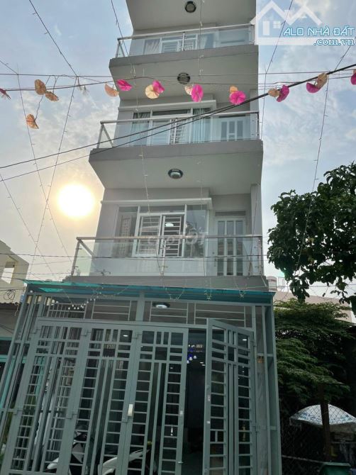 Cần bán gấp hxh đường TTN1, dt 4x15m, Giá chỉ 4x15m. Giá chỉ 6.35 tỷ Thương lượng