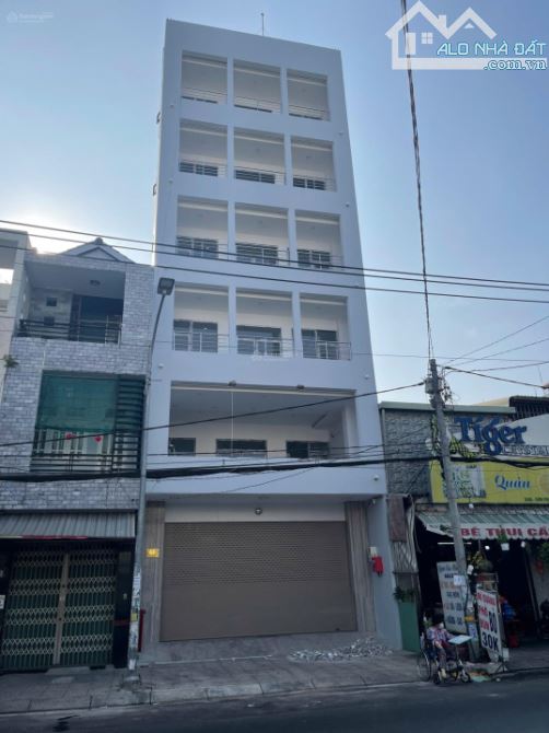 Bán Tòa Nhà Mặt Tiền Số 60 Phạm văn Bạch, P15, Quận Tân Bình. Ngang 7m, 7 Tầng Chỉ 25.5 tỷ