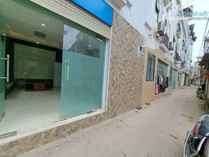 BÁN NHÀ TT HÀ ĐÔNG - LÔ GÓC - NGÕ BA GÁC TRÁNH - GẦN PHỐ - 38 M - 5 TỶ