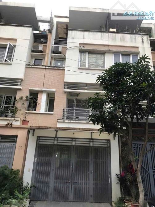 Cho thuê Văn phú Hà Đông Diện tích :70mx4 tầng Giá 15tr