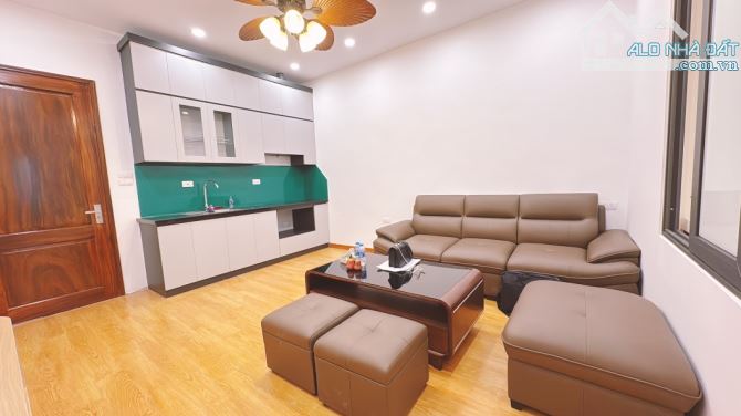 BÁN CĂN HỘ TẬP THỂ THÁI THỊNH, ĐỐNG ĐA. DT 58m2 x 2PN, NHÀ ĐẸP Ở NGAY, SĐCC