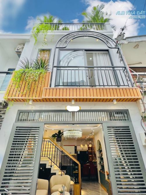 Hiếm Có! Nhà Quận 3 – 53m² – Hẻm Trần Văn Đang – Chỉ 3 Tỷ 050 Nhà 1T1L sổ hồng riêng