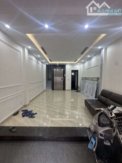 Bán nhà: Tựu Liệt, 45m2, 6 tầng, Thang máy, vô vàn tiện ích. Hơn 6 tỷ