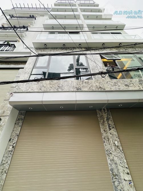 SIÊU PHẨM NGỌC THỤY - NGÕ THÔNG  - 6,5 TẦNG THANG MÁY GARA Ô TÔ - 5 PHÚT VÀO PHỐ CỔ