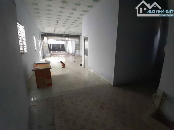 Cho thuê nhà trệt mặt tiền đường phạm hùng, gần chợ cái răng
