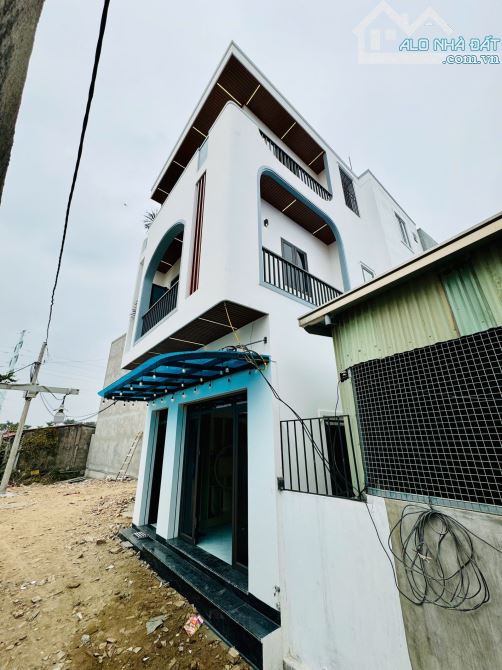 🎉 Có nhà 3 tầng “ngon ơ” ngay Trang Quan, An Đồng! 🏡 🛋️ Đầy đủ nội thất như khách sạn 5