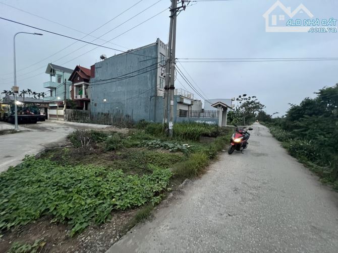 SIÊU PHẨM ĐẤT TRUNG TÂM PHƯỜNG AN DƯƠNG – ĐƯỜNG 31M – DIỆN TÍCH ĐẸP – GIÁ CHỈ 5 TỶ 15!