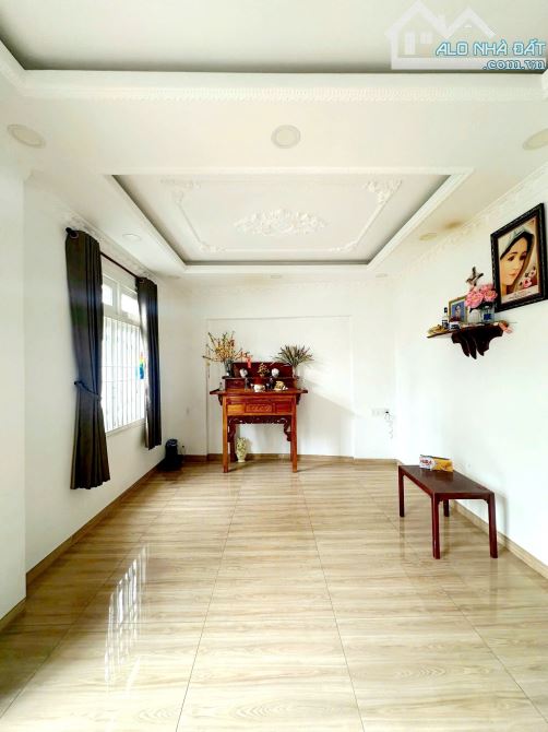 BIỆT THỰ ĐƯỜNG SỐ 11,GÓC 2 MẶT TIỀN ĐƯỜNG NỘI BỘ QUẬN BÌNH TÂN  CHỈ 13.7 Tỷ.  MSS:1602984