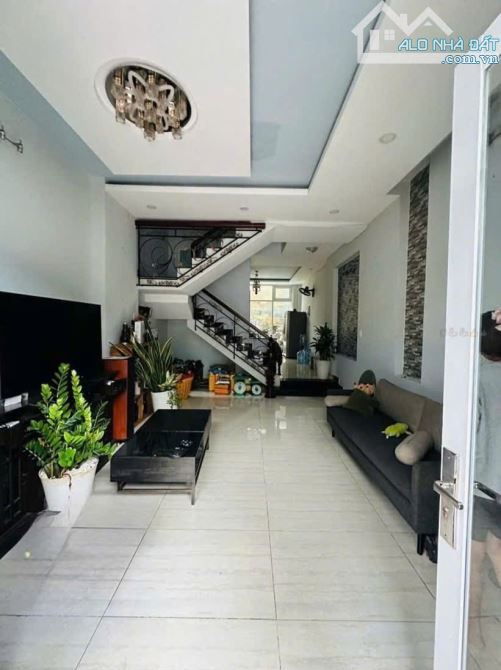 SIÊU PHẨM HẺM 5M XE HƠI QUAY ĐẦU - 50M2 - BÙI ĐÌNH TUÝ 4 TẦNG