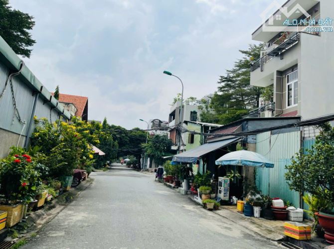 BÁN NHÀ BÌNH THẠNH - MT NGUYỄN KHUYẾN - 5 TẦNG BTCT 5.5X13M NỞ HẬU - GIÁ 12.8 TỶ TL